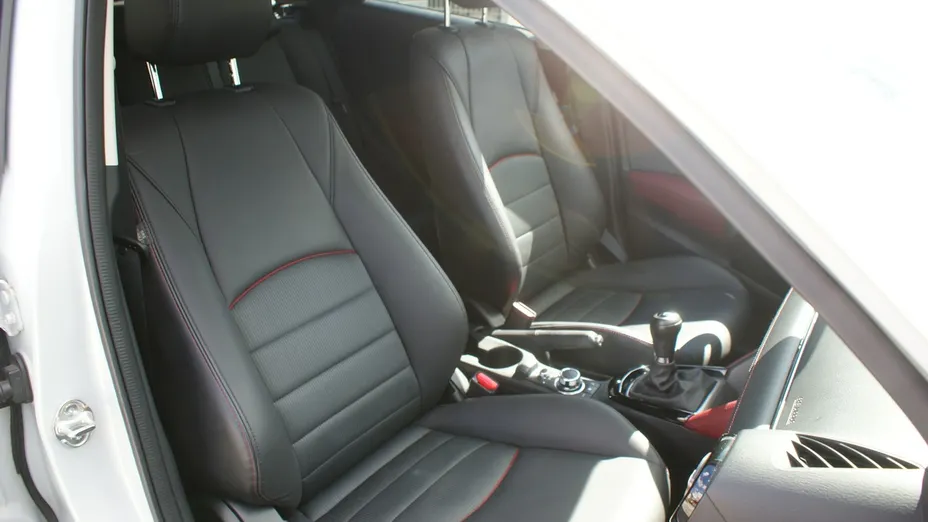 MAZDA CX-3 -
