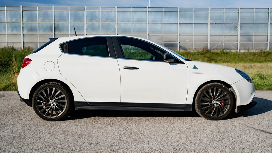 ALFA ROMEO Giulietta -