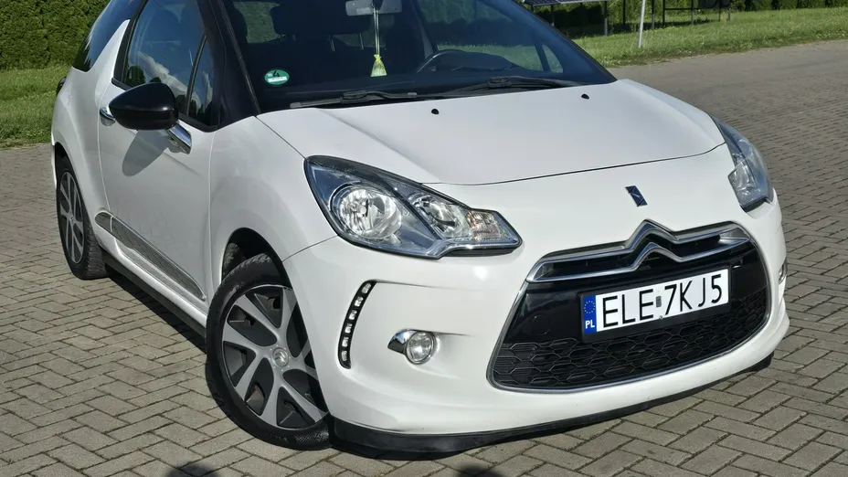 CITROEN DS3 -