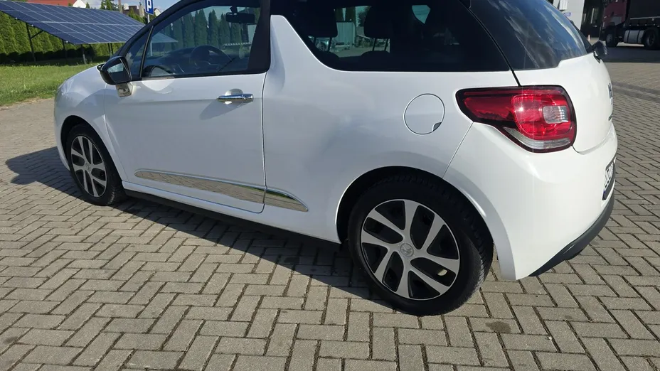 CITROEN DS3 -