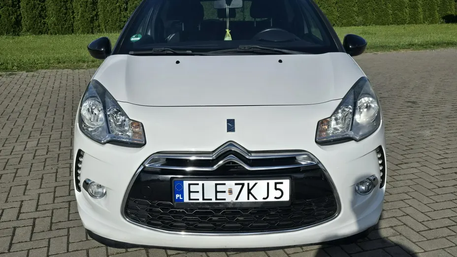 CITROEN DS3 -