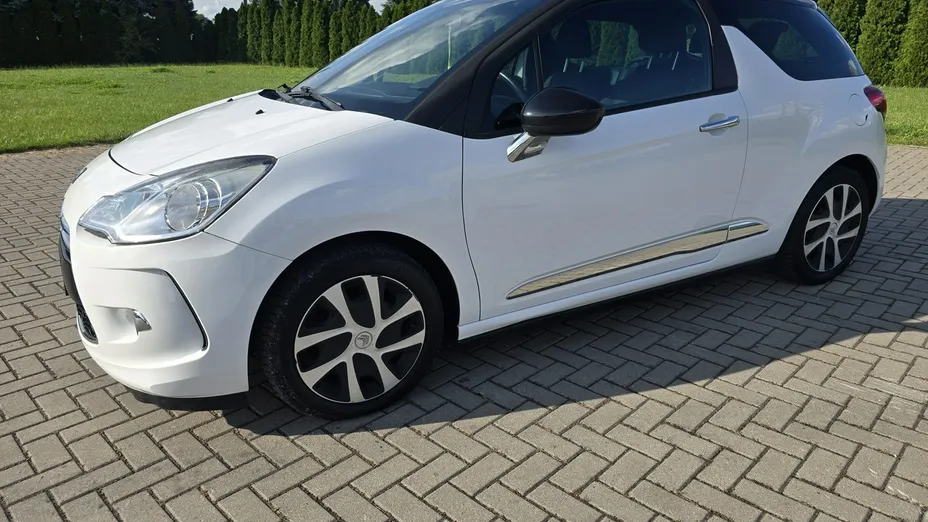 CITROEN DS3 -