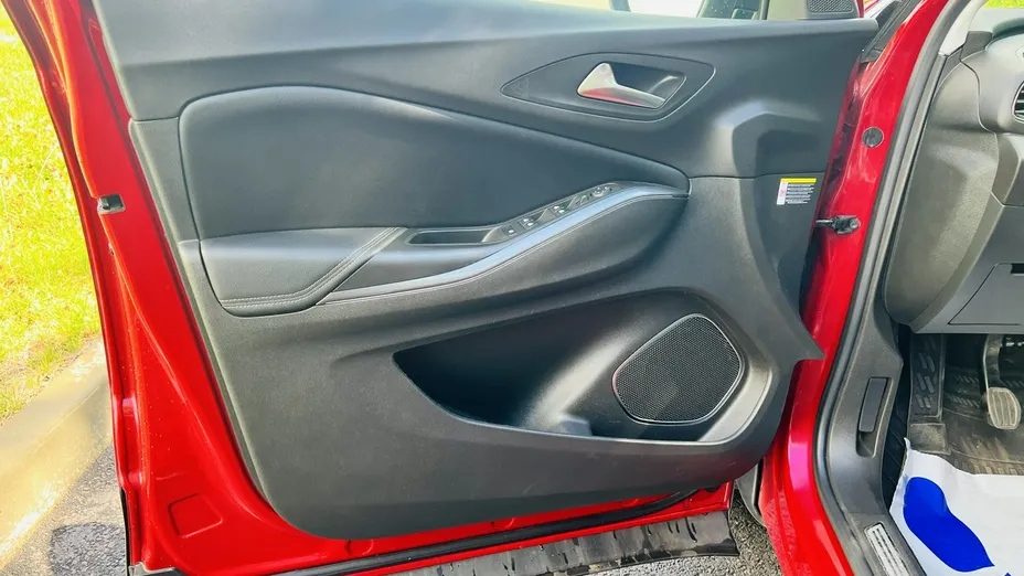 OPEL Grandland X -