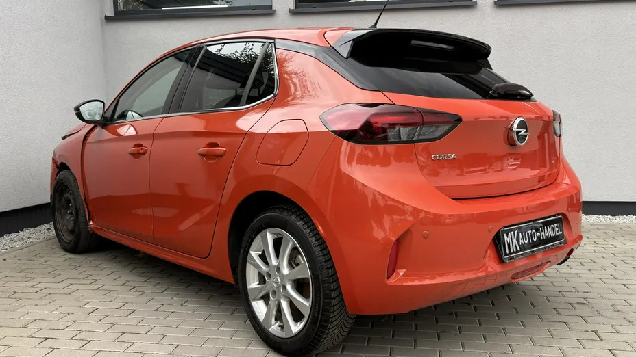 OPEL Corsa -