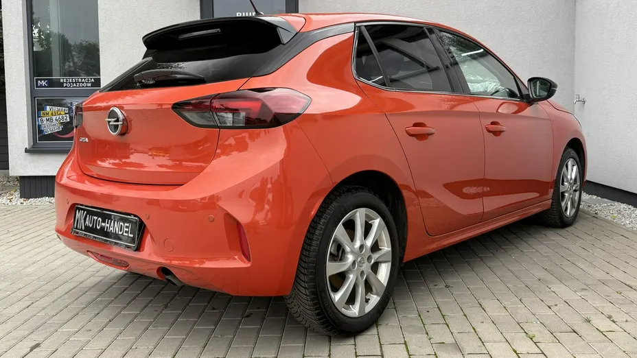 OPEL Corsa -