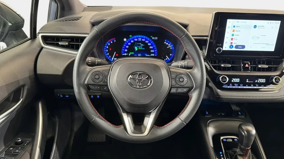 TOYOTA Corolla -