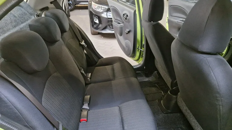 NISSAN Micra -