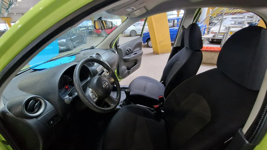 NISSAN Micra -