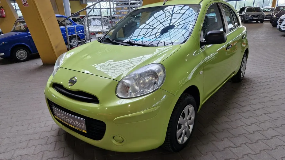 NISSAN Micra -