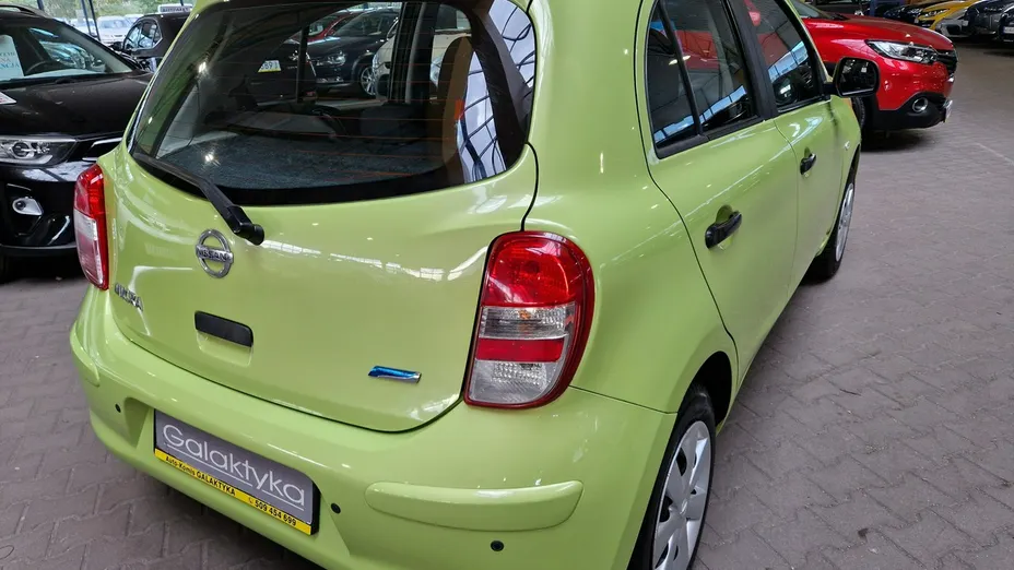 NISSAN Micra -