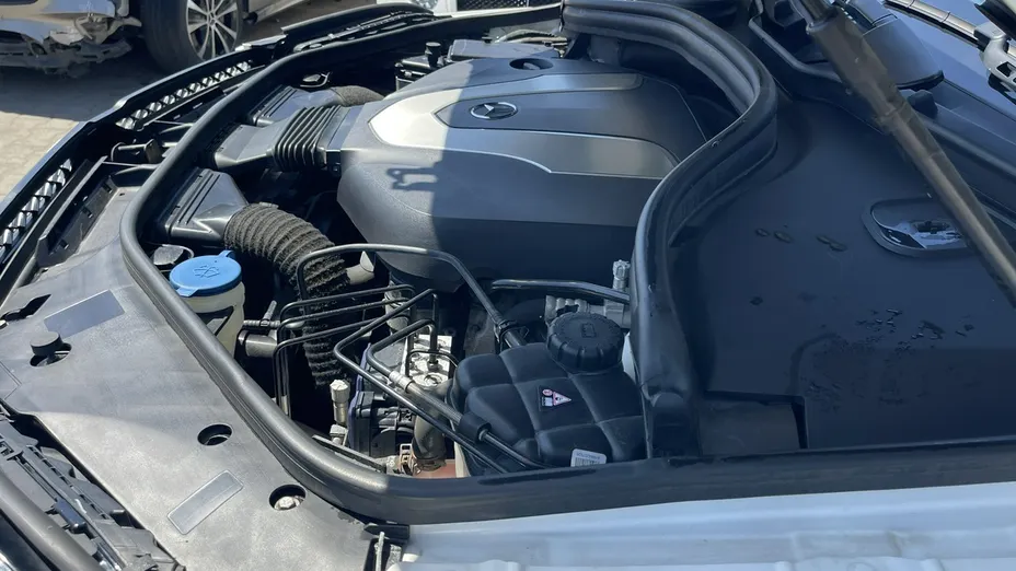 MERCEDES-BENZ GLS -