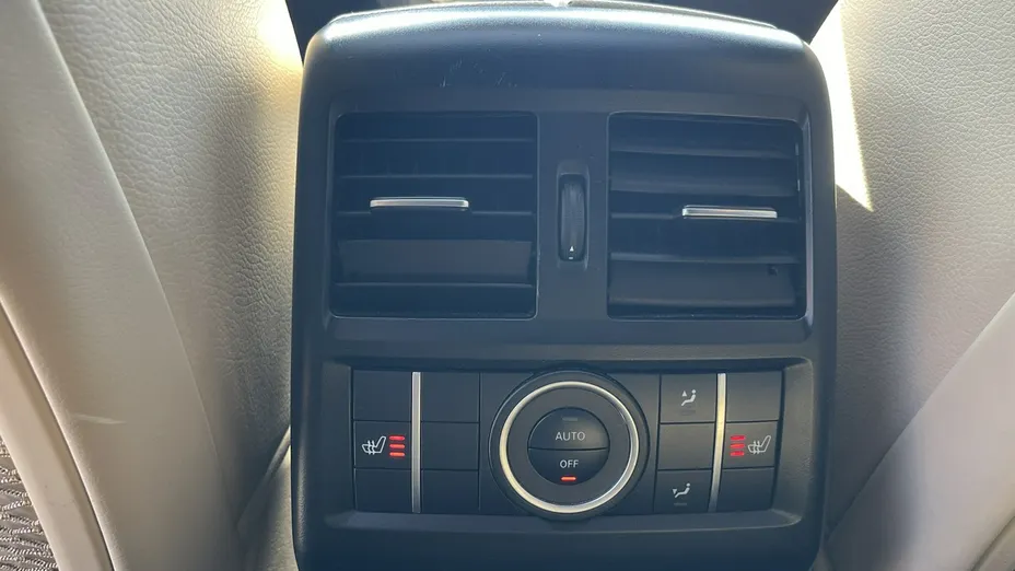 MERCEDES-BENZ GLS -