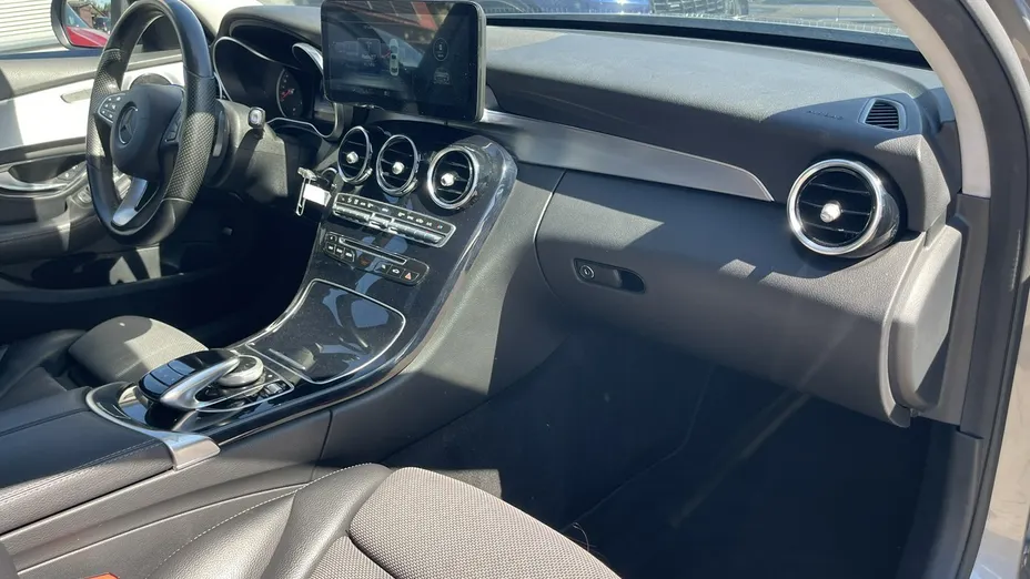 MERCEDES-BENZ C Klasa -