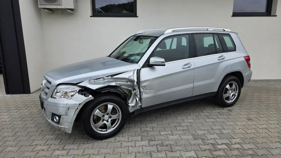 MERCEDES-BENZ GLK -