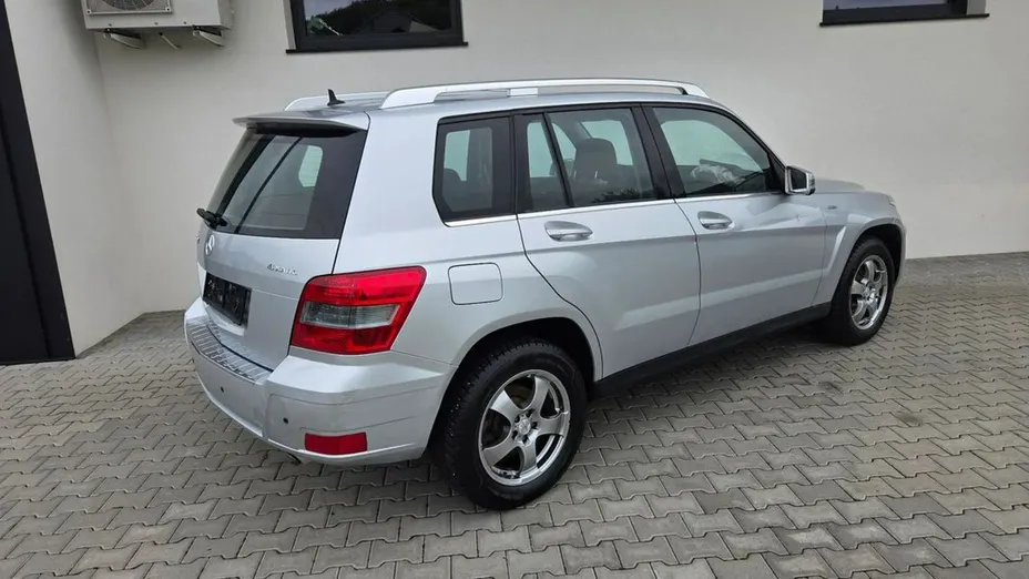 MERCEDES-BENZ GLK -