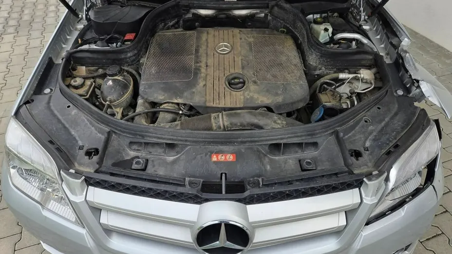 MERCEDES-BENZ GLK -
