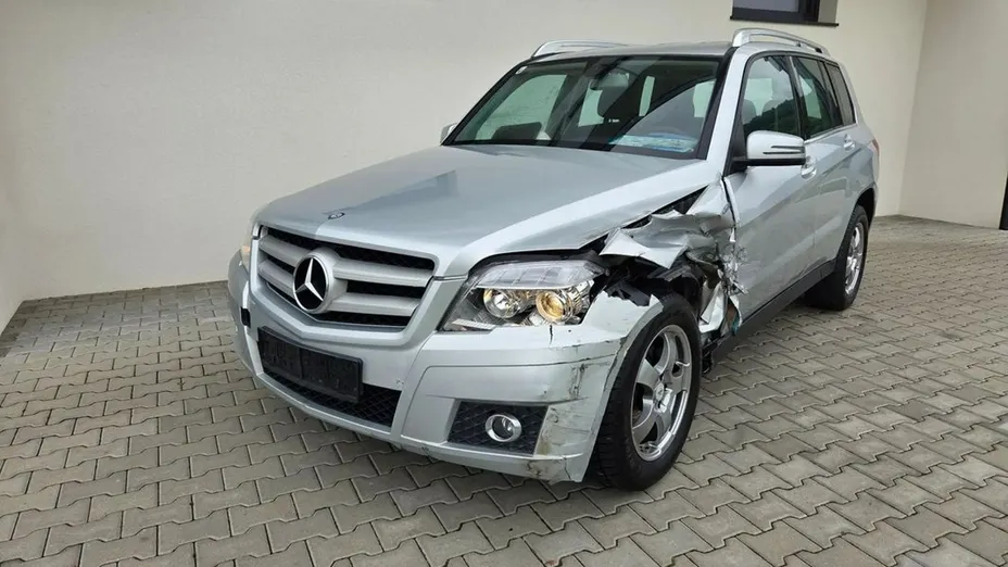 MERCEDES-BENZ GLK -