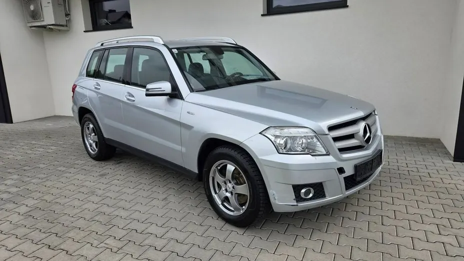 MERCEDES-BENZ GLK -