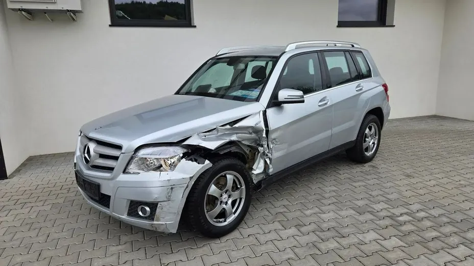 MERCEDES-BENZ GLK -