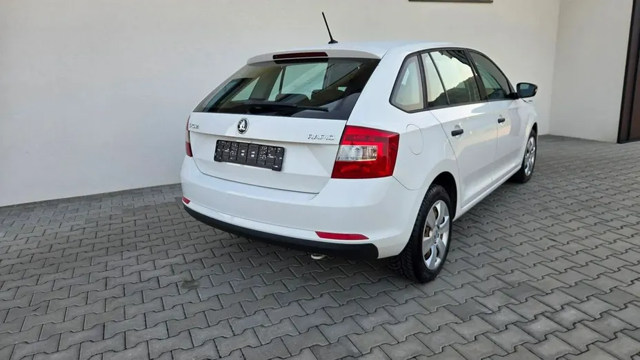 SKODA Rapid -