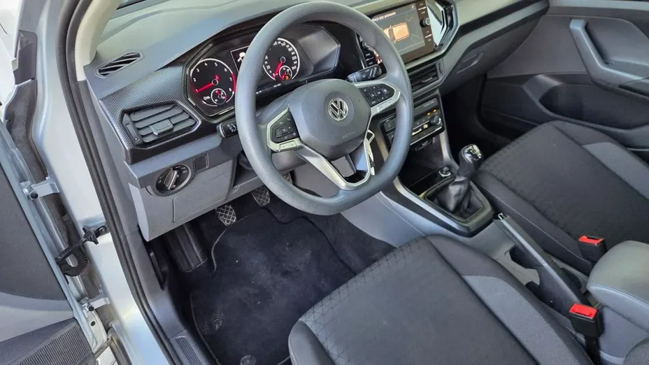 VOLKSWAGEN T-Cross -
