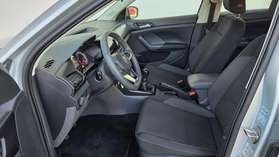 VOLKSWAGEN T-Cross -