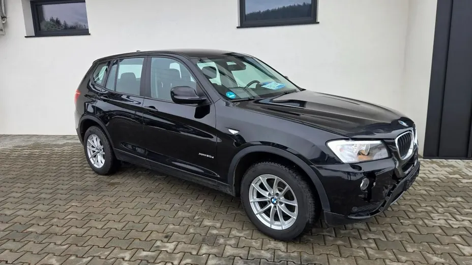 BMW X3 -