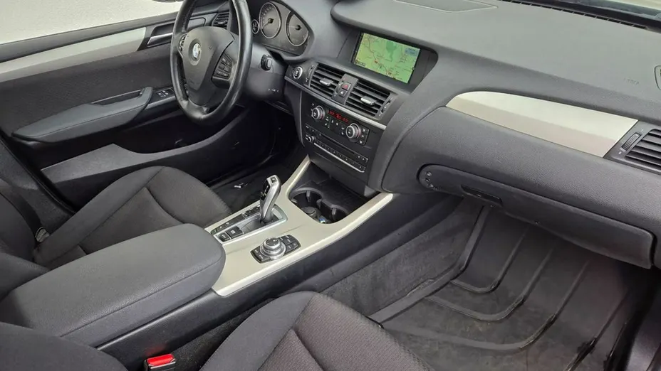 BMW X3 -