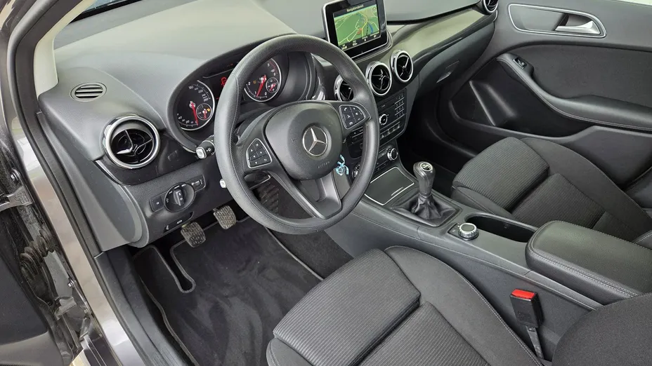 MERCEDES-BENZ B Klasa -
