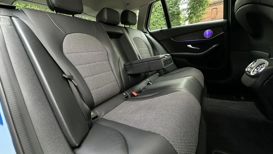 MERCEDES-BENZ C Klasa -