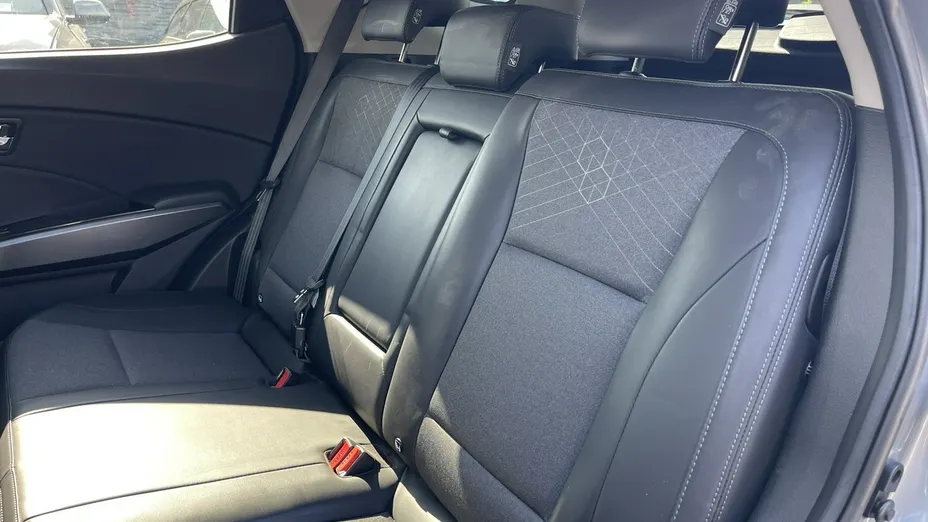 KGM / SSANGYONG Tivoli Grand -