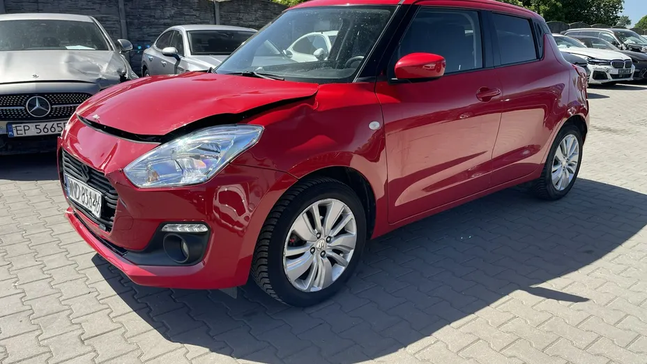 SUZUKI Swift -