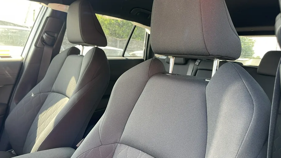 TOYOTA Corolla Cross -