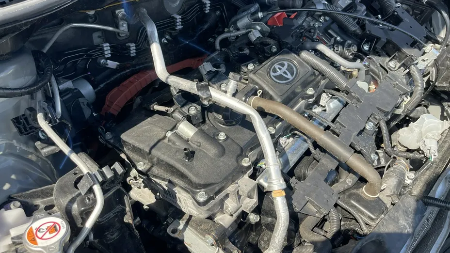 TOYOTA Corolla Cross -