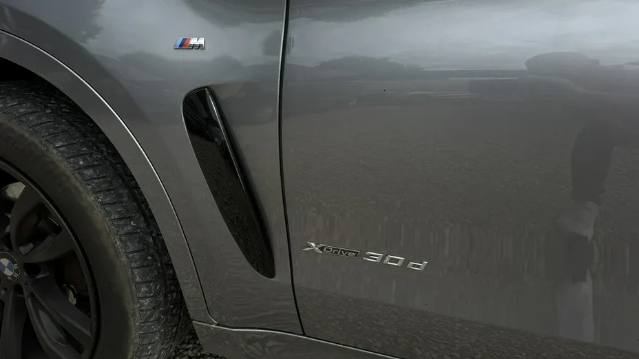 BMW X6 -