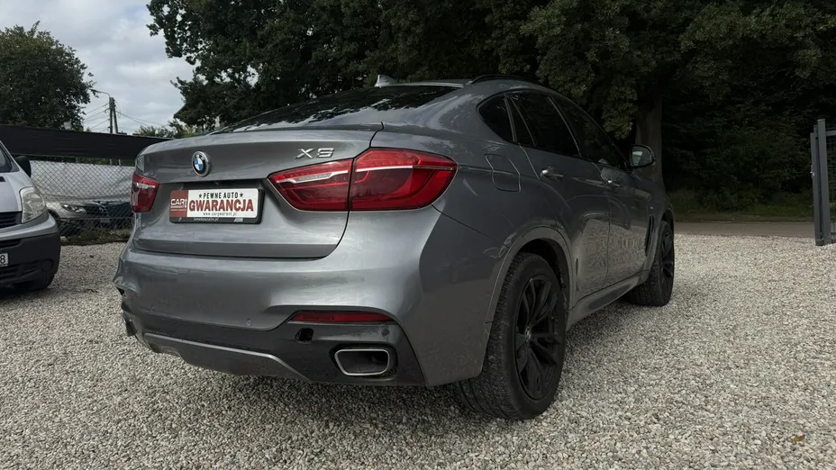 BMW X6 -