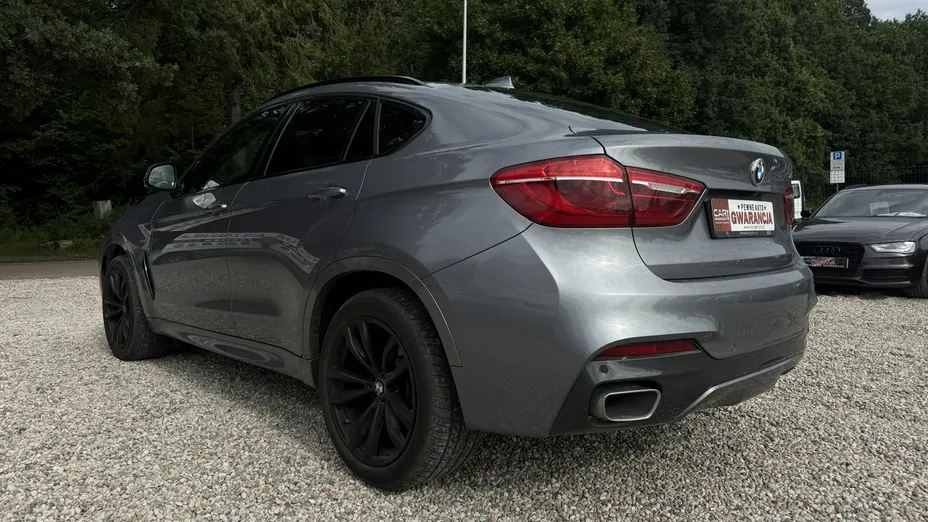 BMW X6 -