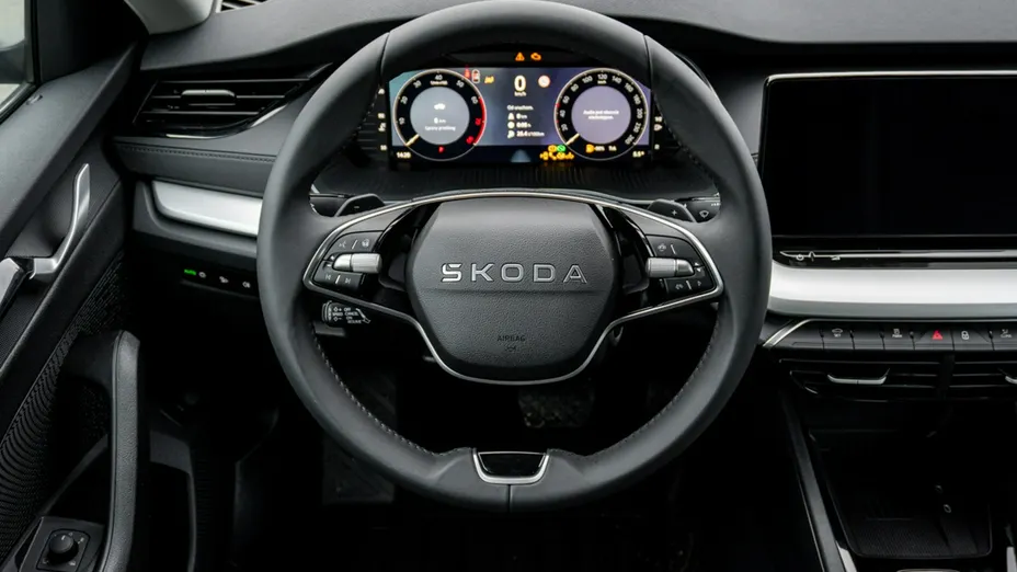 SKODA Octavia -