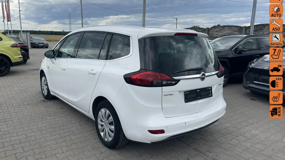 OPEL Zafira -