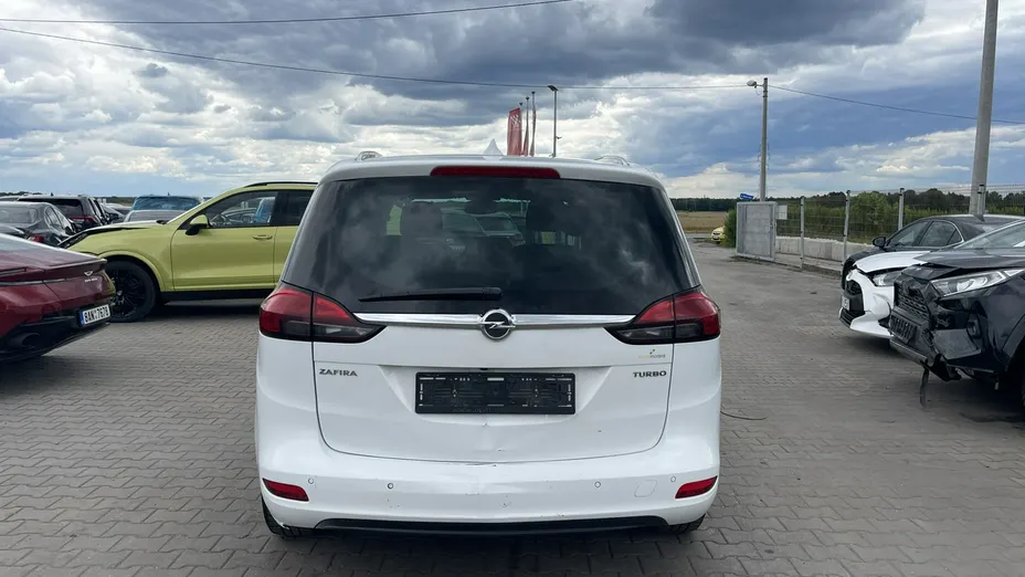 OPEL Zafira -