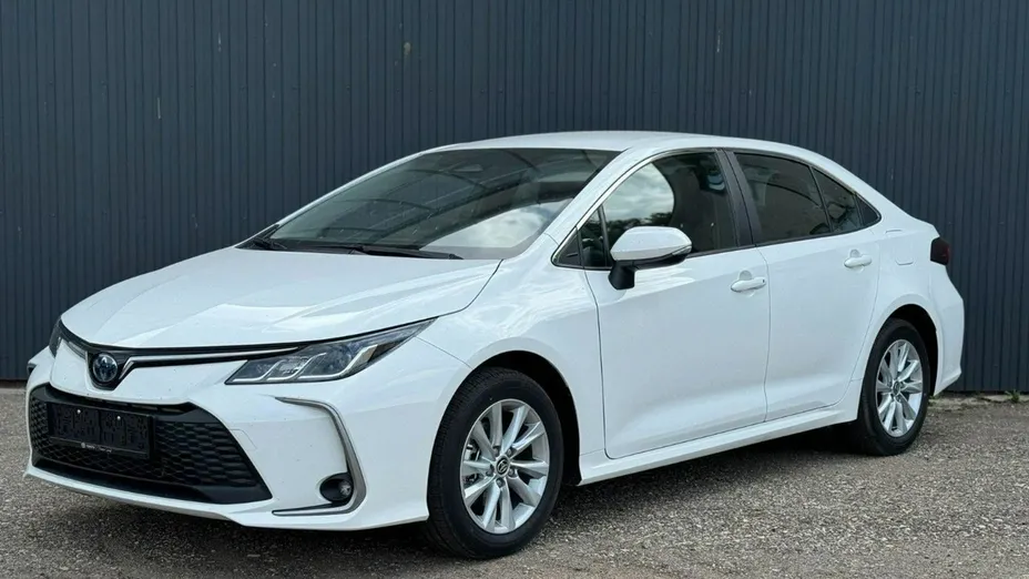 TOYOTA Corolla -