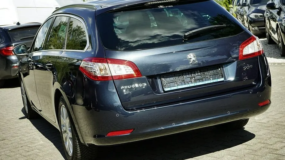 PEUGEOT 508 -