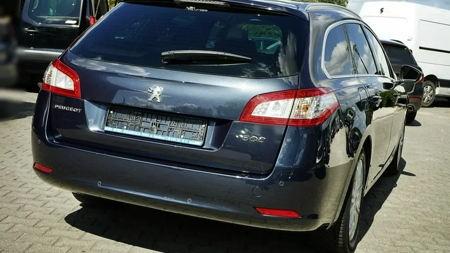 PEUGEOT 508 -