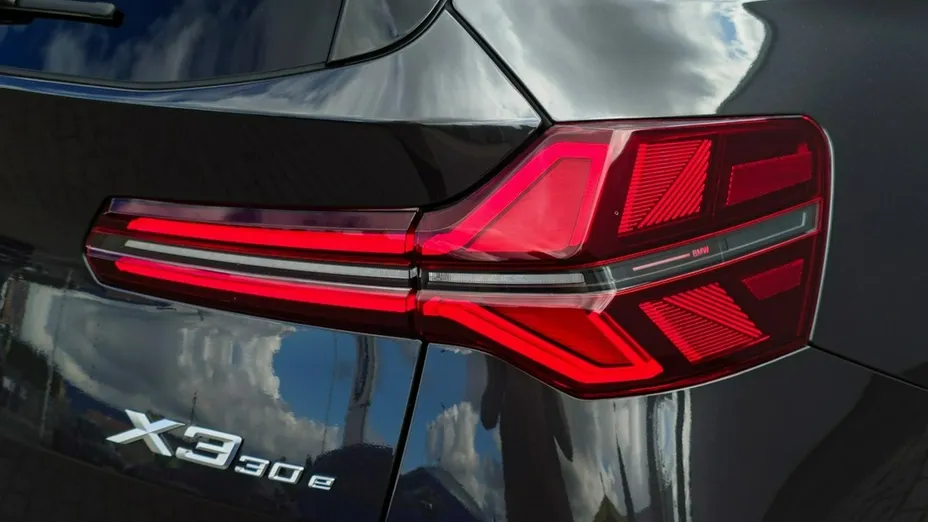 BMW X3 -