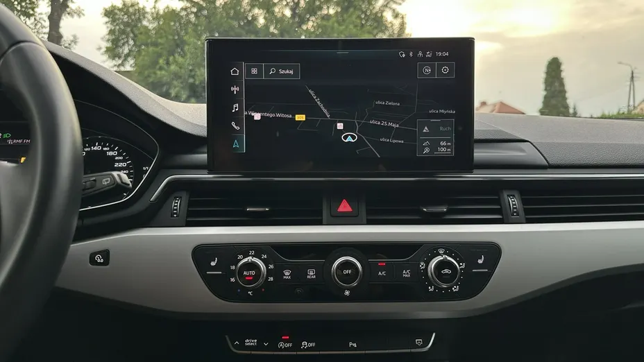 AUDI A4 Avant -