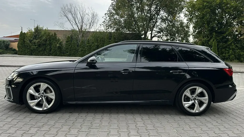 AUDI A4 Avant -