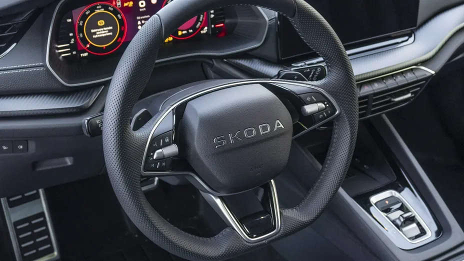 SKODA Octavia -