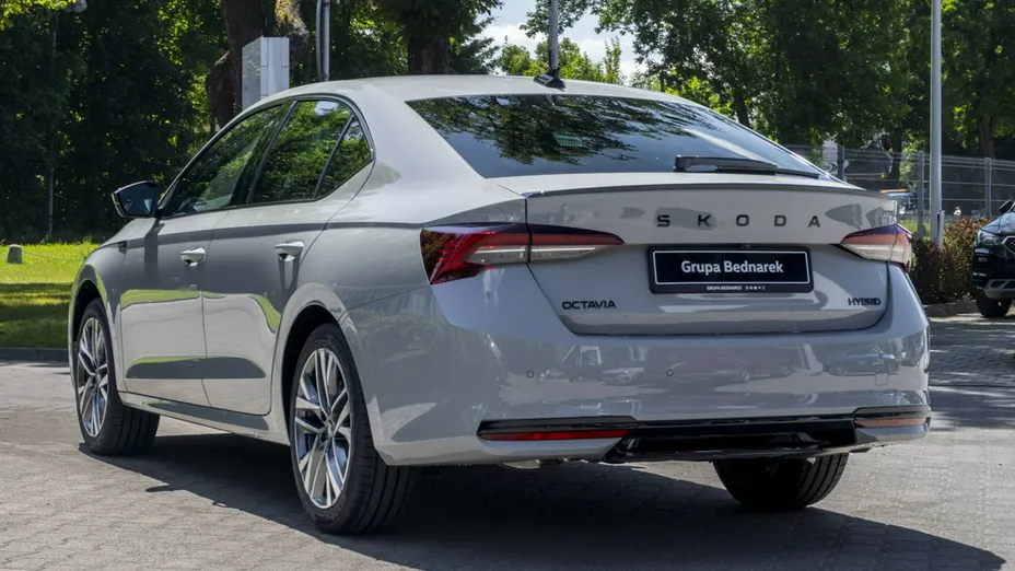 SKODA Octavia -