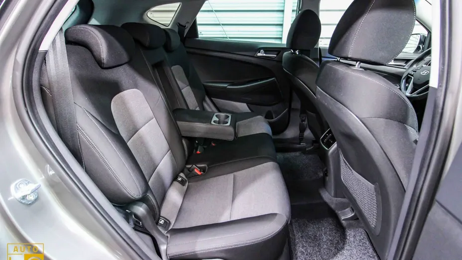 HYUNDAI Tucson -