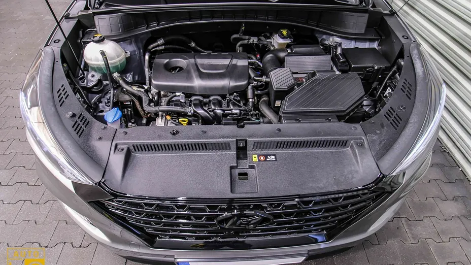 HYUNDAI Tucson -